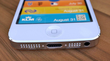 Could this be the new iPhone 5 dock connector?