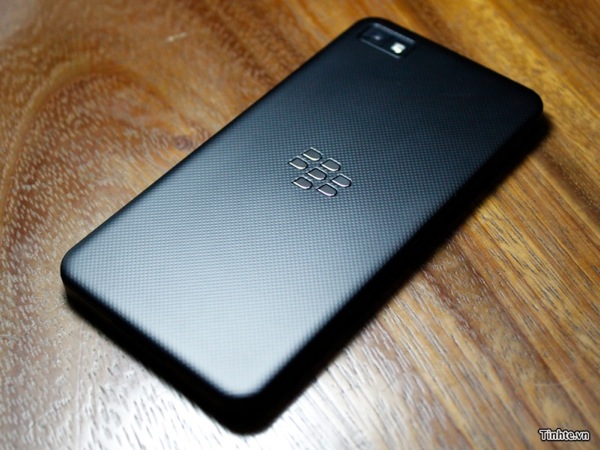 blackberry-l-series.jpg