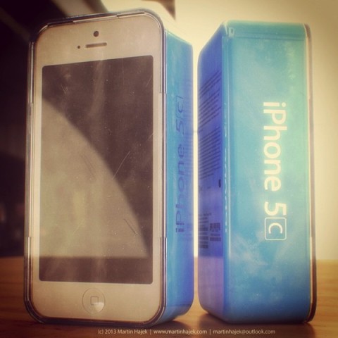 iphone 5c case concept.jpg
