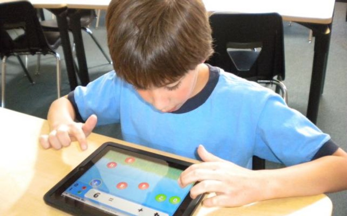 L.A. Schools' $1B iPad Program For Students Continues To ...