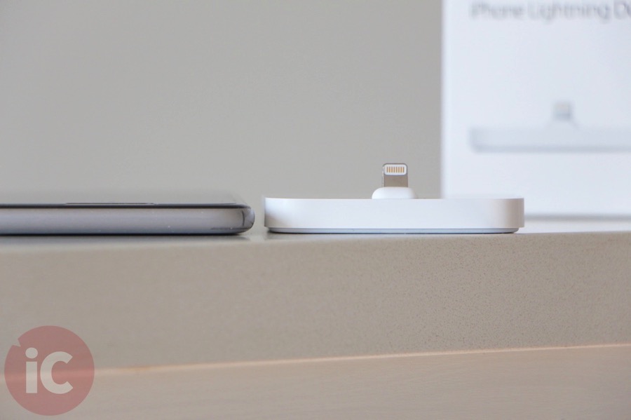 Apple iphone 6 dock  3