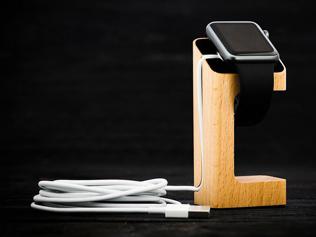 Wood apple watch stand 2