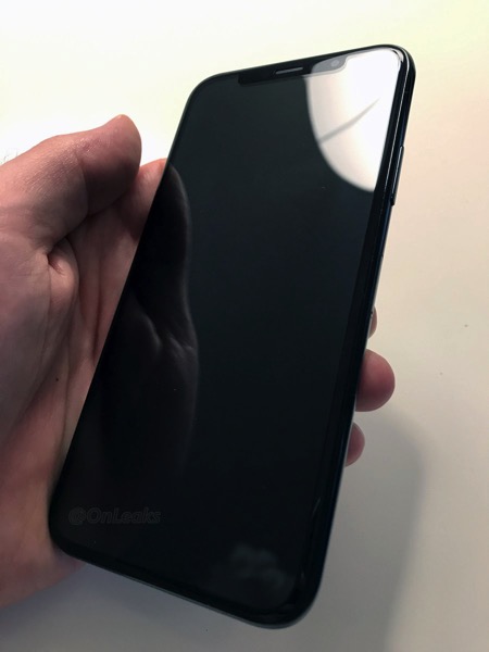 Iphone 8 mockup 2