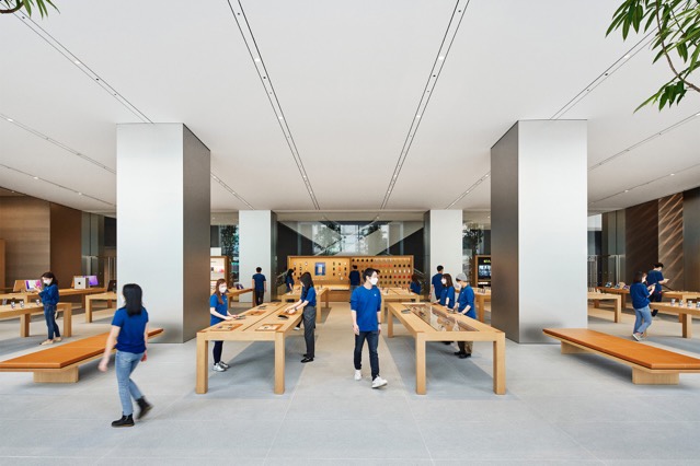 Apple Myeongdong opening preview interior big jpg large 2x