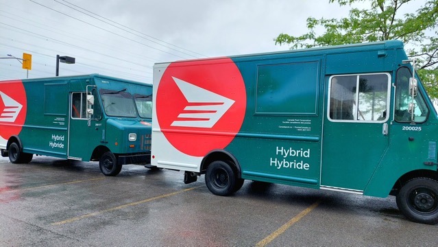 Canada post hybrid truck