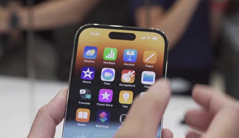 iphone 14 pro dynamic island hands on 
